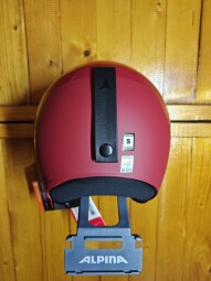 PRILBA ATOMIC REDSTER WC AMID RED FIS 55-56CM